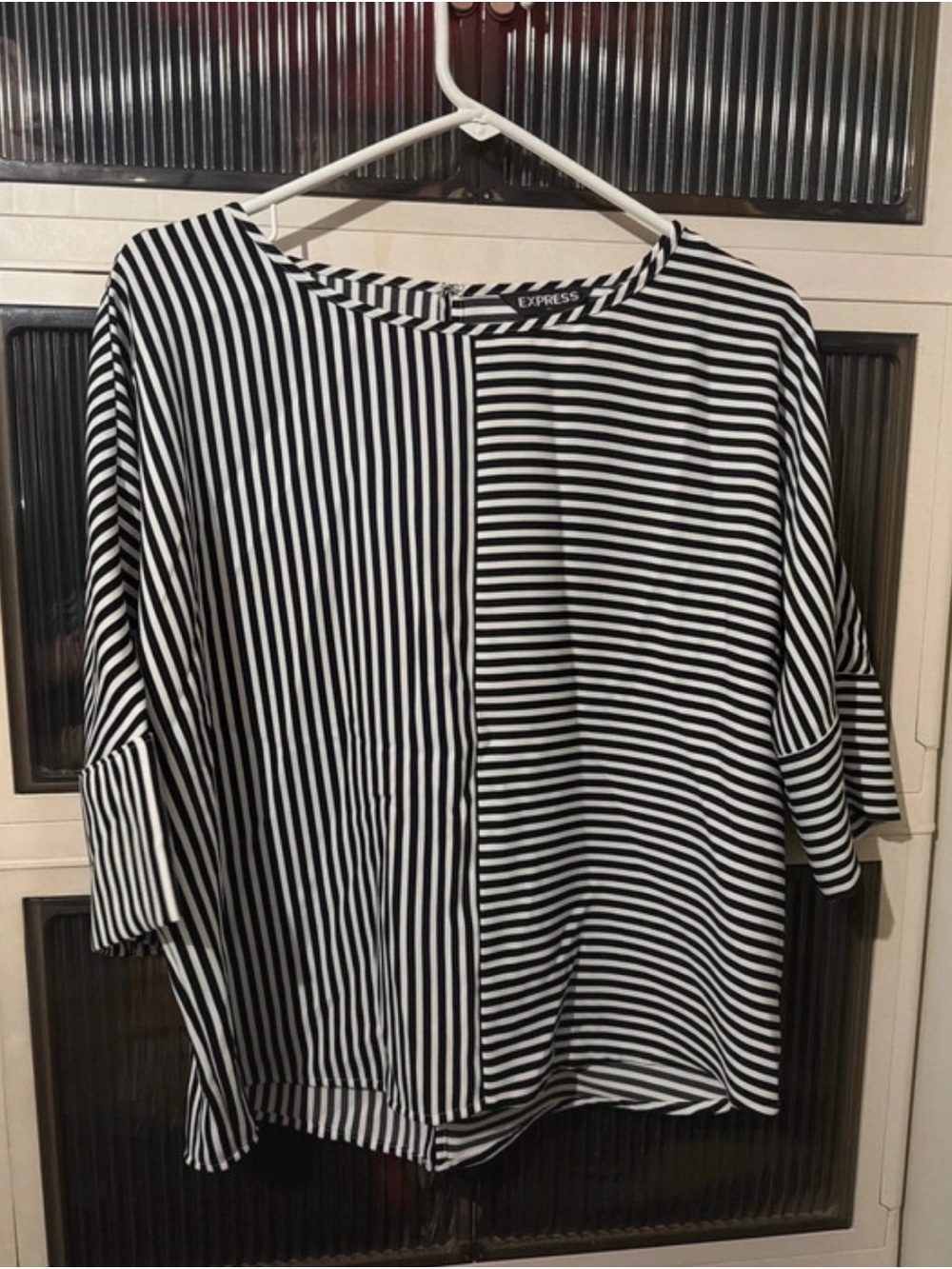 Express Black and White Split Stripe Short Sleeve Top